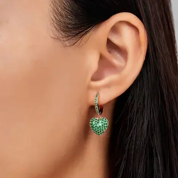 Корейская мода Сердце Зеленый Циркон Серьги-капли для женщин Шарм Золотого, серебряного цвета Пряжка для ушей Изысканные Подарки для вечеринок для девочек