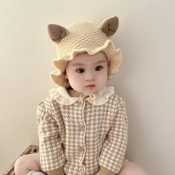 Детская шапочка на весну и осень с кружевом в стиле принцессы. Изготовлен из шерсти в корейском стиле с изображением кроличьих ушек. Подходит для s