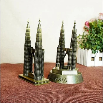 Винтажная бронзовая металлическая поделка Модель здания Всемирного торгового центра в Нью-Йорке Изящная туристическая модель башен-близнецов Бизнес Подарок Домашний декор
